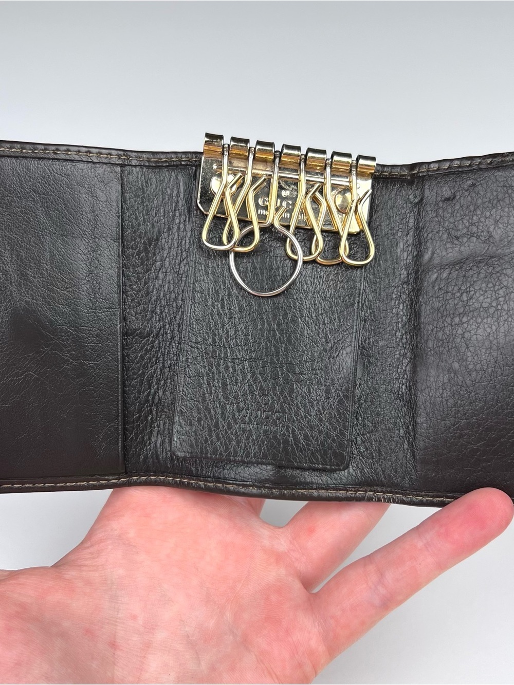 Gucci unisex key case holder - Picture 3 of 4